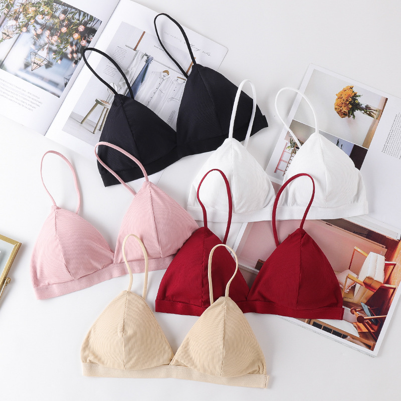 3D ชุดชั้นในสตรีแบบไร้ตะเข็บบร - Bralette Triangle Set บทวิจารณ์และราคา